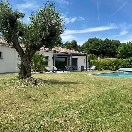 Magnifique Avec Piscine, Jacuzzi Et Baignoire Balneo Villa Upie