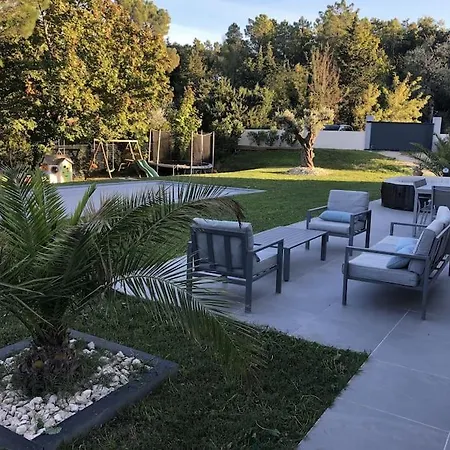 Villa Magnifique Avec Piscine, Jacuzzi Et Baignoire Balneo *