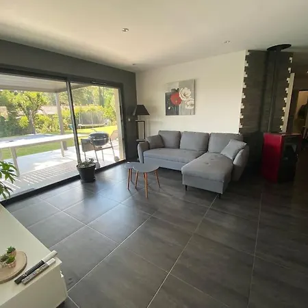 Villa Magnifique Avec Piscine, Jacuzzi Et Baignoire Balneo